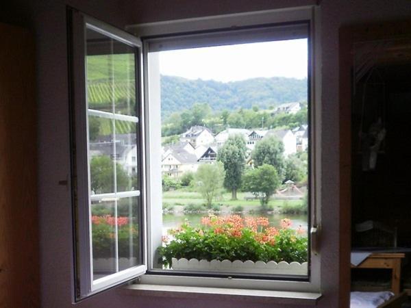 Mosel Panorama Apartamento Zell an der Mosel Quarto foto